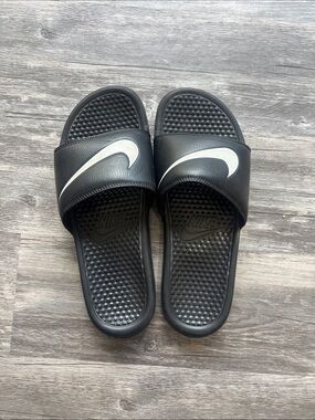 Men's Nike Slides